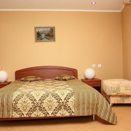 Slavinasport Hotel Zhlobin ภายนอก รูปภาพ