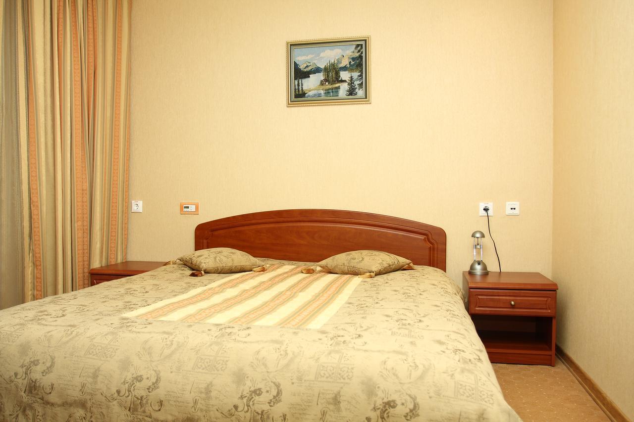 Slavinasport Hotel Zhlobin ภายนอก รูปภาพ